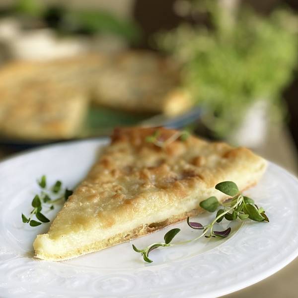 Kartofdjin - Ossetian Pie with potato and cheese